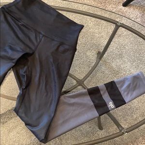 Alo Leggings